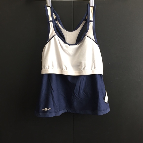 5 Champion Workout Tops - Picture 13 of 16